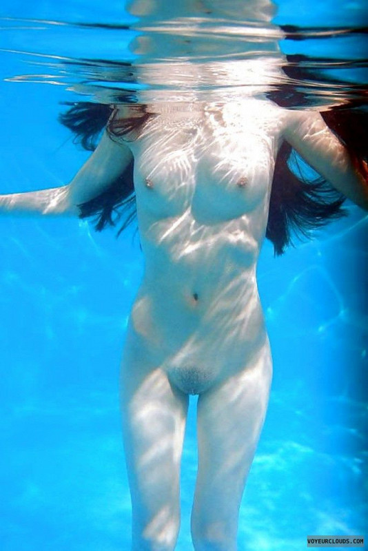 underwater pussy voyeur, K69